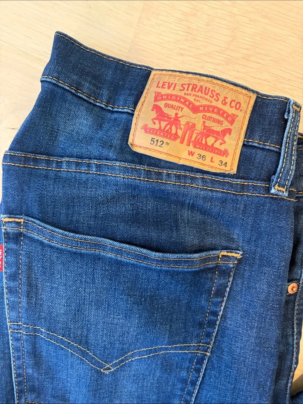 Levi's Men's Slim Dark Blue Denim Jeans